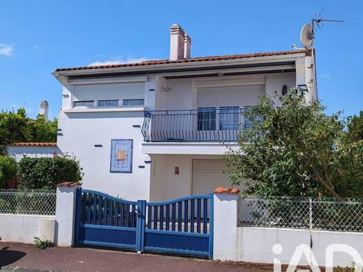 Maison à vendre 364 000 € 6 pièces 4 chambres 138 m² 365 m² de terrain Le Fief-La Garenne Royan 17200