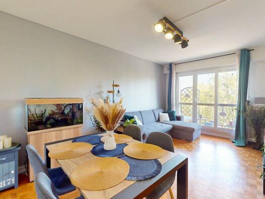 Appartement à vendre 234 900 € 3 pièces 2 chambres 61,77 m² Étage 5/8 Fosse Aux Loups Fresnes 94260