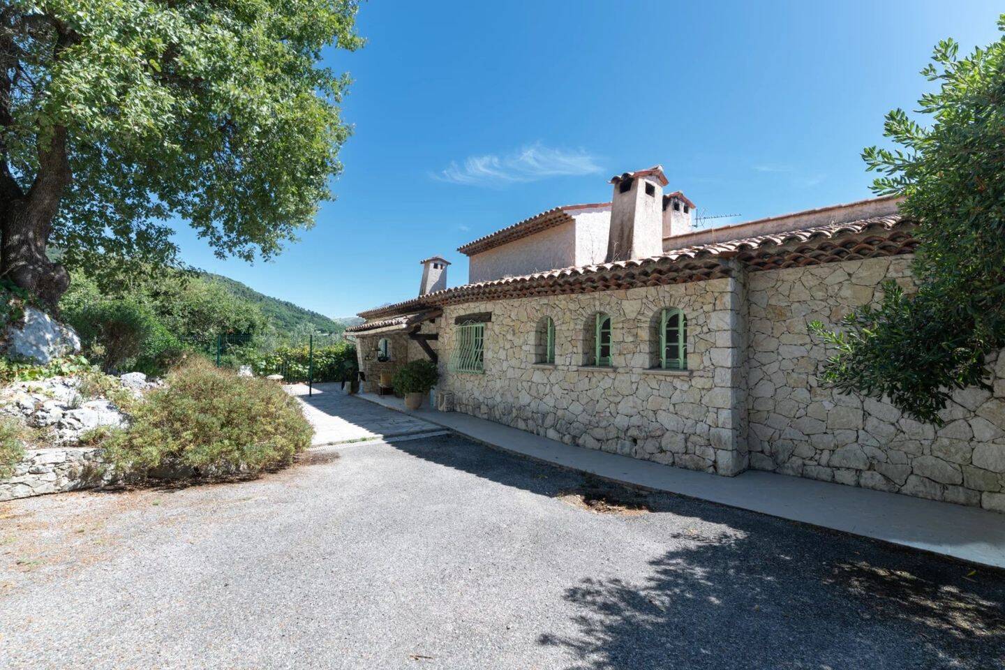 Maison à vendre, 309m², TOURRETTES SUR LOUP