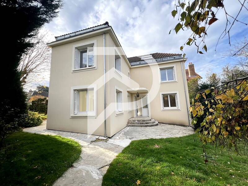 Maison à louer, 130m², LOUVECIENNES