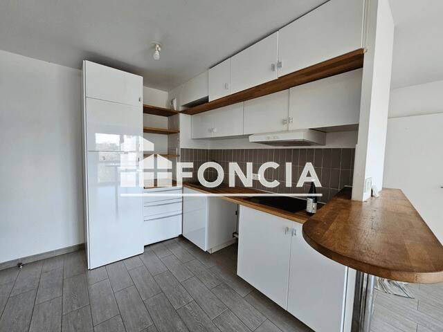 Maison à louer, 34m², IVRY SUR SEINE