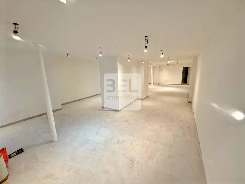 Maison à louer, 145m², ORANGE