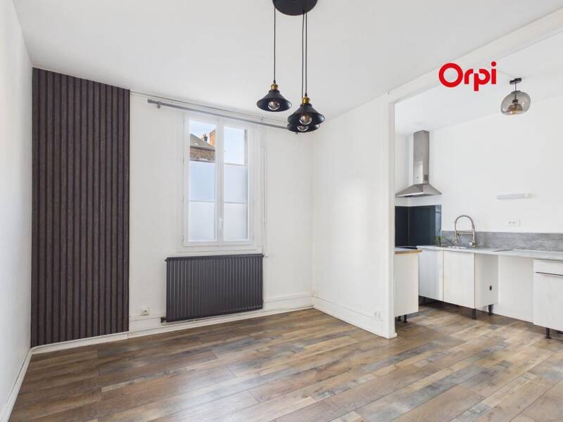 Maison à louer, 74m², BERNAY