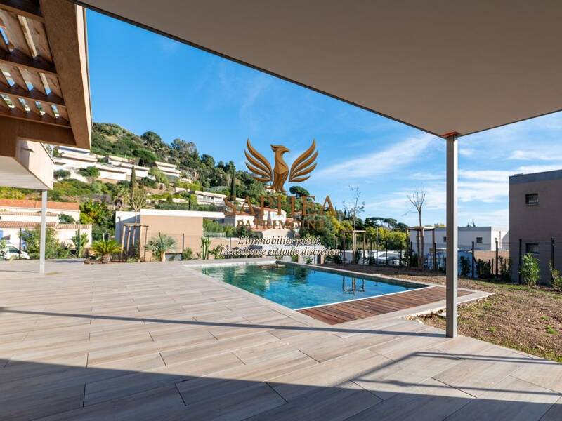 Maison à vendre, 171m², LE LAVANDOU