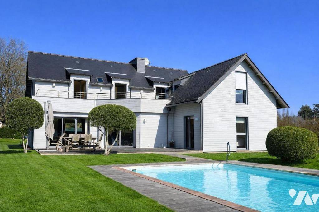 Maison à vendre, 245m², LA FORET FOUESNANT