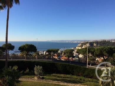 Appartement à louer 2 055 € 3 pièces 2 chambres 86,8 m² 3ème étage Nice 06300
