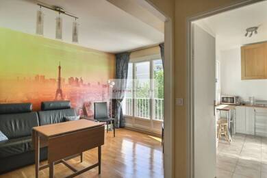 Appartement à louer 1 370 € 2 pièces 1 chambre 50 m² Étage 2/5 Versailles 78000