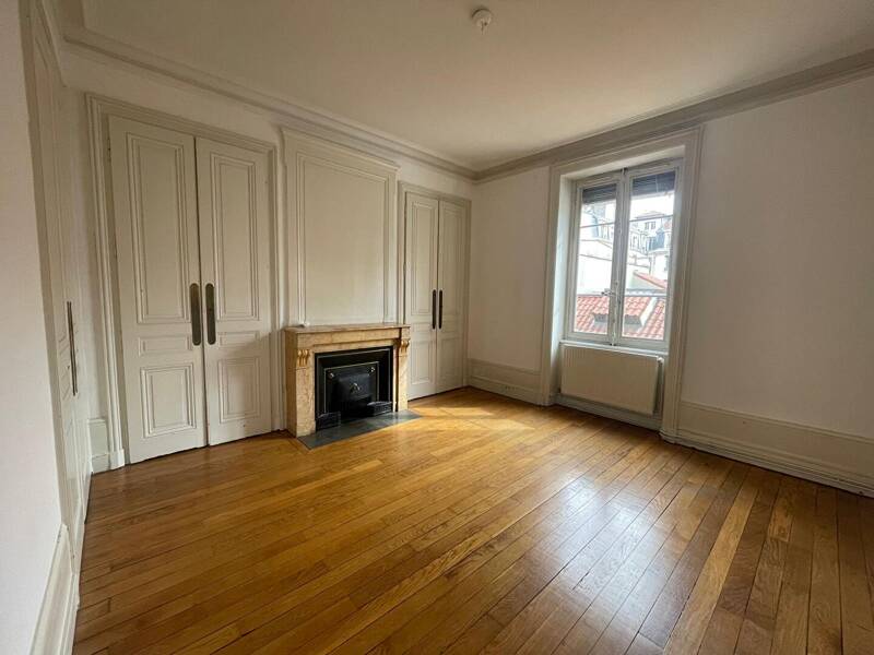 Maison à louer, 74m², LYON 3E