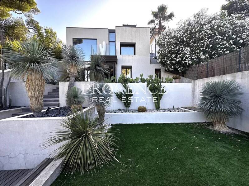 Maison à louer, 162m², MARSEILLE 7E