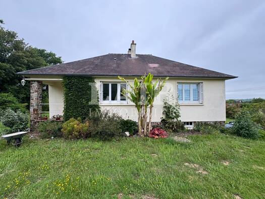 Maison de plain-pied à vendre 131 500 € 5 pièces 3 chambres 80 m² 4 520 m² de terrain Les Genettes 61270