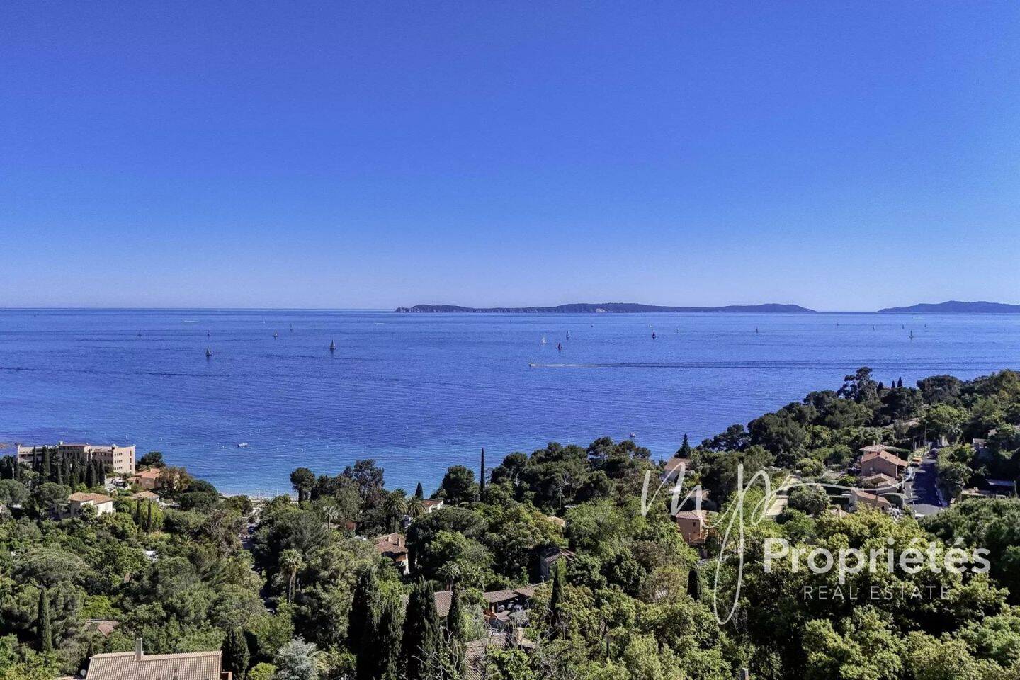 Maison à vendre, 195m², RAYOL CANADEL SUR MER