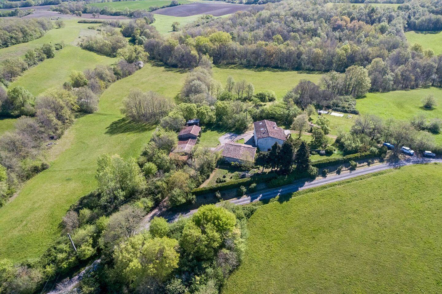 Maison à vendre, 306m², ESCUEILLENS ET SAINT JUST DE BELENGARD