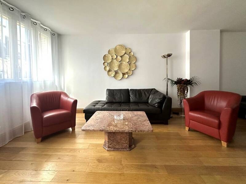 Maison à louer, 57m², PARIS 18E