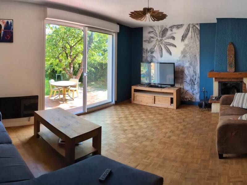 Maison à louer, 127m², SAINT JEAN D'ANGELY