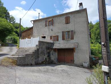 Maison à vendre 110 500 € 4 pièces 3 chambres 66 m² 18 190 m² de terrain Berlats 81260