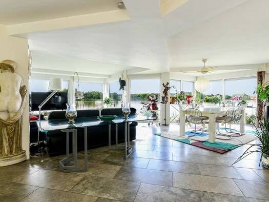 Villa à vendre 947 500 € 16 pièces 7 chambres 435 m² 44 765 m² de terrain Lahonce 64990