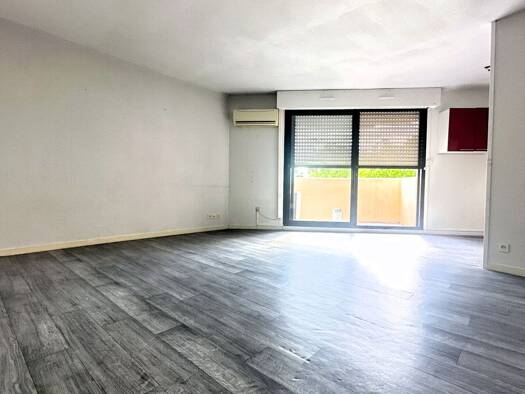 Appartement à vendre 154 000 € 1 pièce 40 m² Étage 4/5 Arlac Mérignac 33700