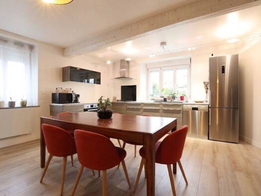 Maison à vendre 215 000 € 4 pièces 3 chambres 105 m² 65 m² de terrain Verzy 51380