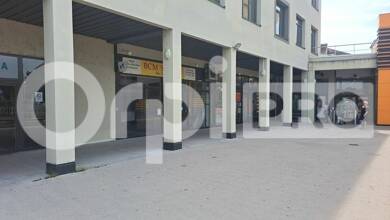 Local commercial à louer 1 708 € 125 m² de surface de vente Montlucon 03100