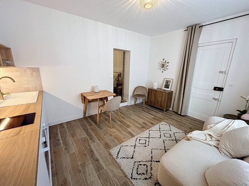 Maison à louer, 30m², PARIS 18E