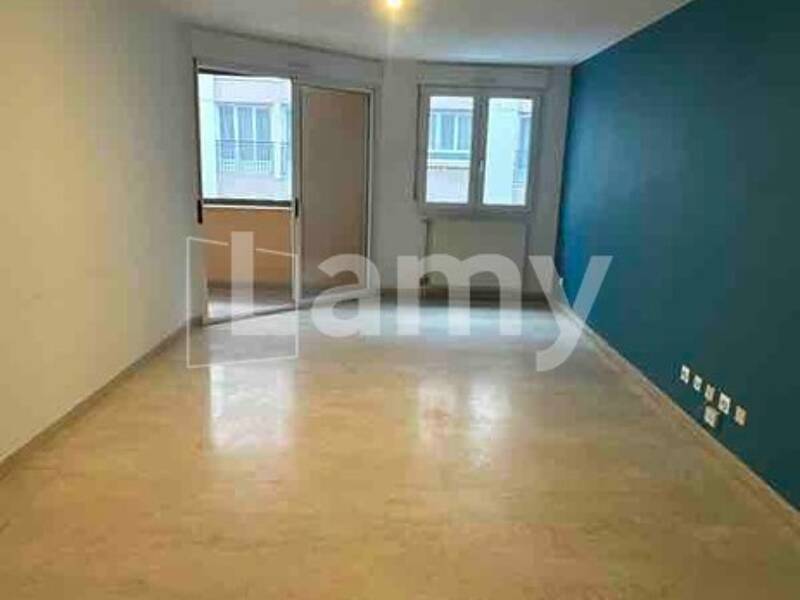 Maison à louer, 76m², LYON 3E