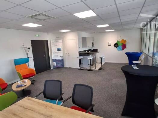 Espace bureau à vendre 245 000 € 85 m² de bureaux Interquartiers Blois 41000