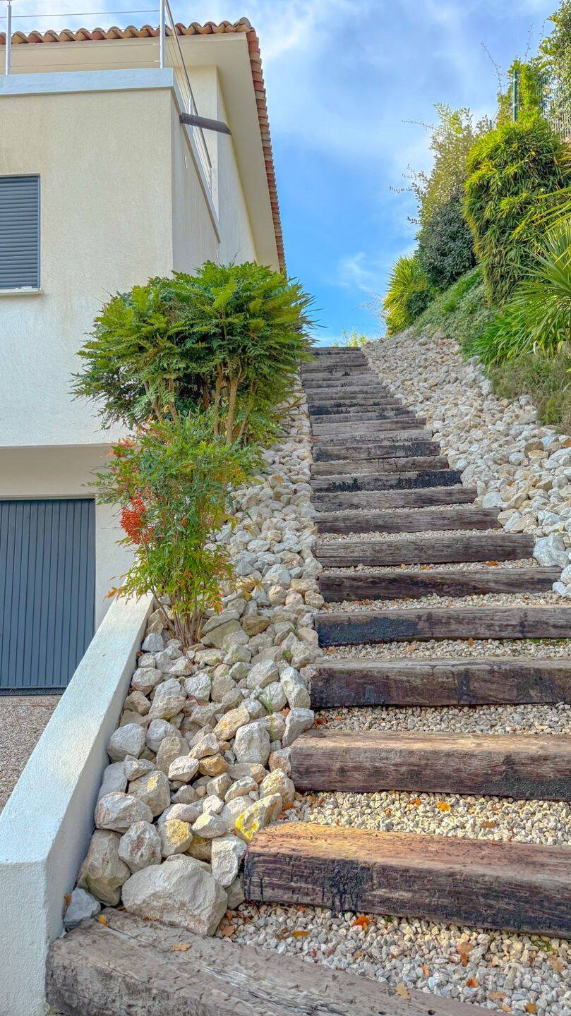 Maison à vendre, 123m², LES ADRETS DE L'ESTEREL