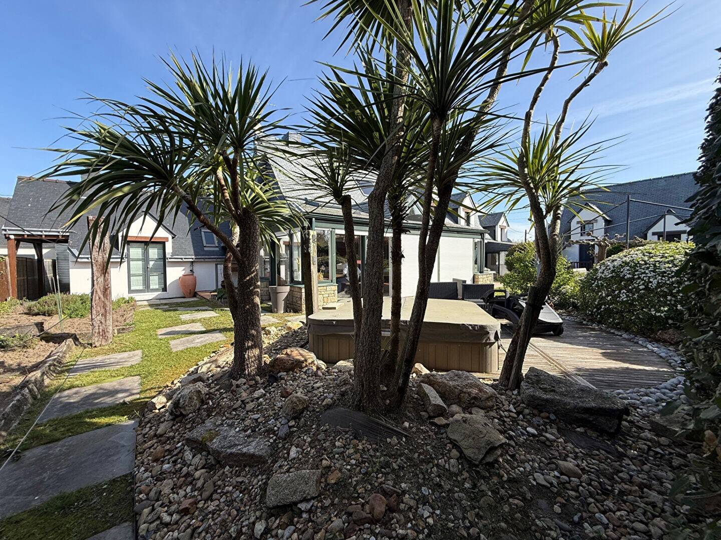 Maison à vendre, 281m², LE POULIGUEN