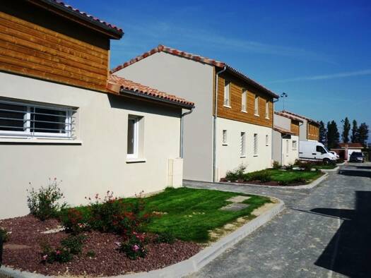 Villa à louer 554 € 3 pièces 2 chambres 66 m² dès le 03/06/2026 Miramont-de-Guyenne 47800