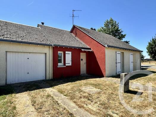 Maison de plain-pied à vendre 70 000 € 2 pièces 1 chambre 51 m² 160 m² de terrain Beaumont-les-Autels 28480
