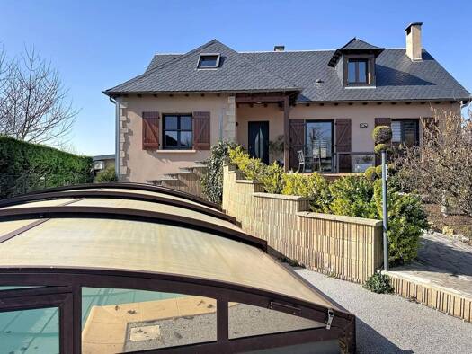 Maison à vendre 340 000 € 7 pièces 6 chambres 127,8 m² 906 m² de terrain Olemps 12510