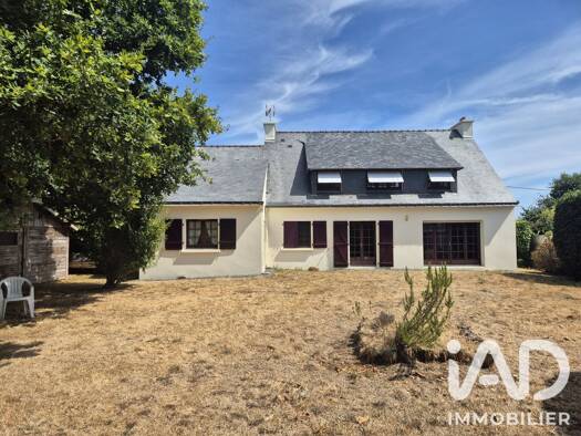 Maison à vendre 495 000 € 9 pièces 7 chambres 188 m² 2 430 m² de terrain Bourg Sud Est Moëlan-sur-Mer 29350