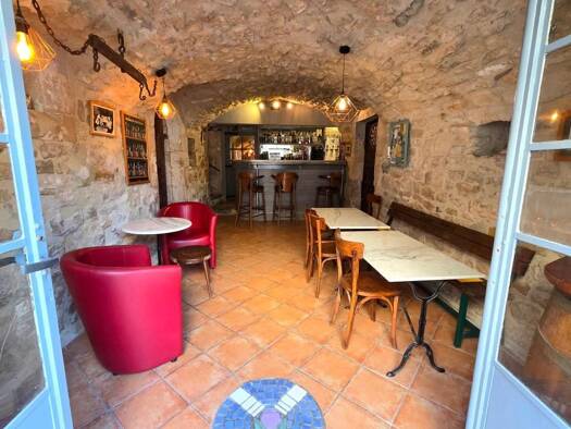 Maison de ville à vendre 328 000 € 7 pièces 6 chambres 218 m² 10 m² de terrain Vagnas 07150