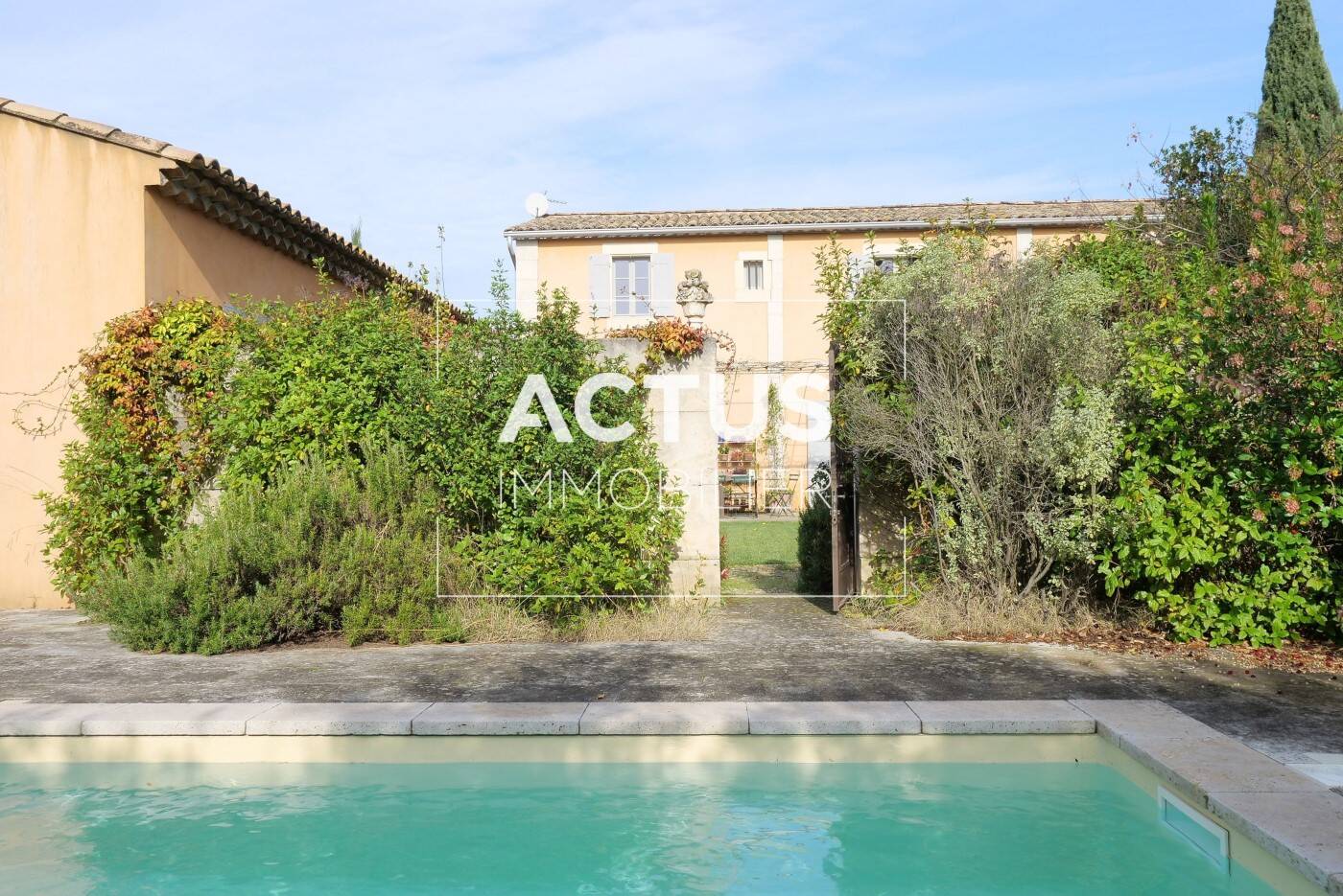 Maison à vendre, 202m², EYGALIERES