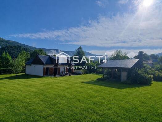 Maison à vendre 193 000 € 4 pièces 3 chambres 112 m² 1 110 m² de terrain Massat 09320