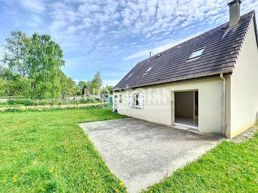 Maison à vendre 278 000 € 5 pièces 4 chambres 109 m² 1 383 m² de terrain Abondant 28410