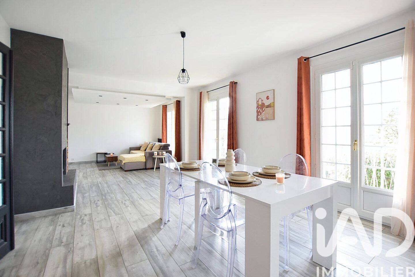 Maison à vendre, 183m², CRECY LA CHAPELLE