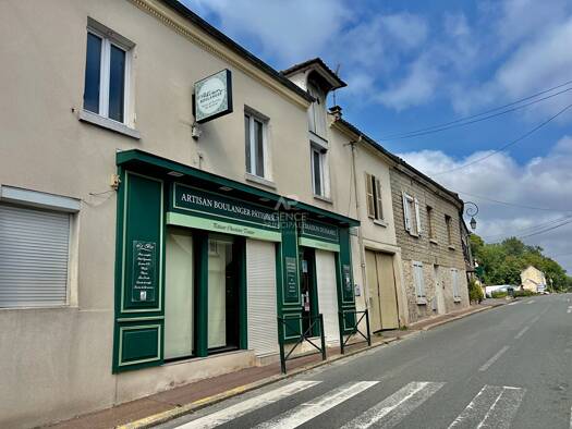 Local commercial à vendre 265 000 € 70 m² de surface de vente Grisy-les-Plâtres 95810