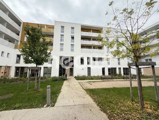 Appartement à vendre 147 765 € 1 pièce 34,6 m² 3ème étage Ouilly les Rousses-Chervinges Gleizé 69400