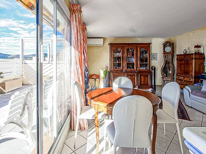 Maison à louer, 72m², HYERES