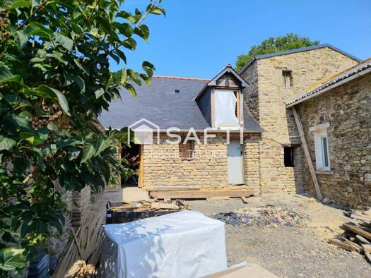 Maison à vendre 229 000 € 3 pièces 1 chambre 56 m² 4 710 m² de terrain La Grange-Plague Vitré 35500
