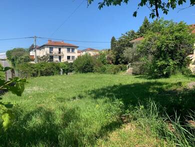 Terrain constructible à vendre 199 000 € 573 m² de terrain Centre Nord Est Saint-Symphorien-d'Ozon 69360