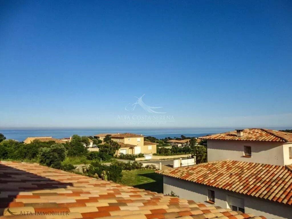 Maison à vendre, 59m², SARI SOLENZARA