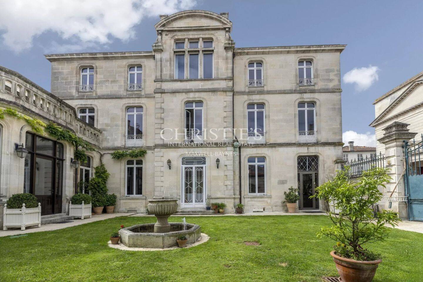 Maison à vendre, 493m², ROCHEFORT