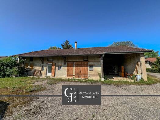 Maison à vendre 260 000 € 3 pièces 2 chambres 100 m² 680 m² de terrain Centre et Sud Est Viriat 01440