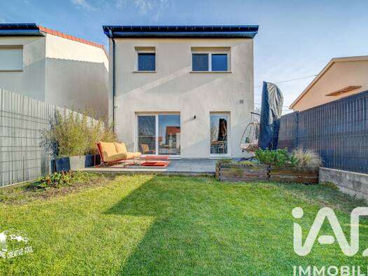 Maison à vendre 315 000 € 4 pièces 3 chambres 92 m² 265 m² de terrain Fleury 57420