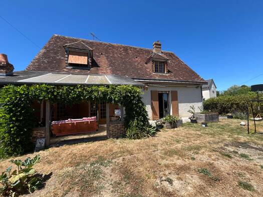 Maison à vendre 161 450 € 8 pièces 6 chambres 246 m² 984 m² de terrain Bridoré 37600
