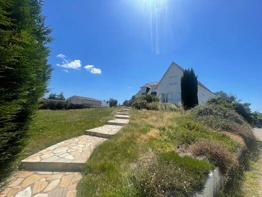 Maison à vendre 357 000 € 5 pièces 3 chambres 229 m² 2 432 m² de terrain Saint-Joachim 44720