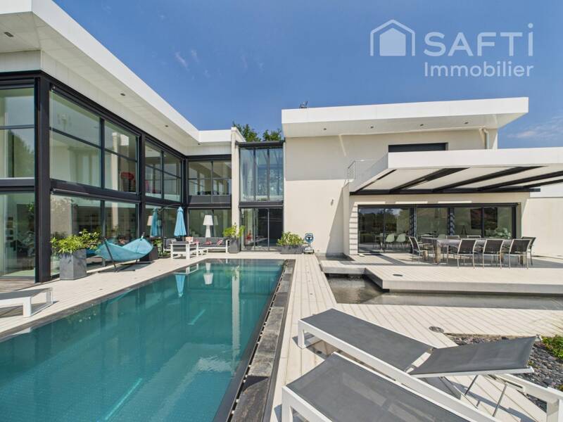 Maison à vendre, 390m², MERIGNAC