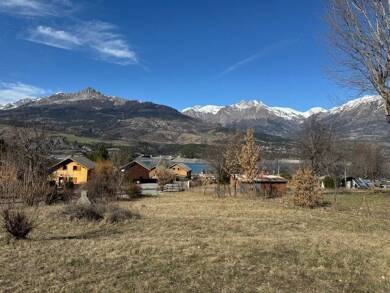Terrain constructible à vendre 108 000 € 427 m² de terrain Savines-le-Lac 05160